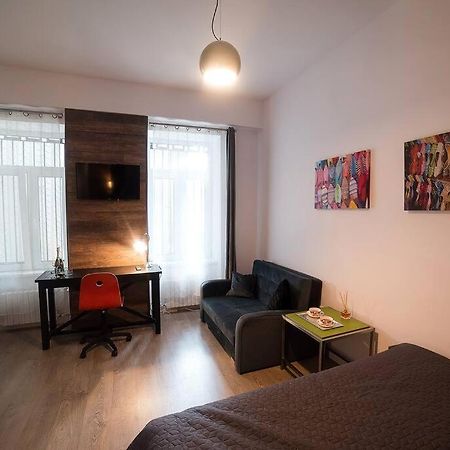 Ultra Central Bohemian Apartment 2 Cluj-Napoca Eksteriør bilde